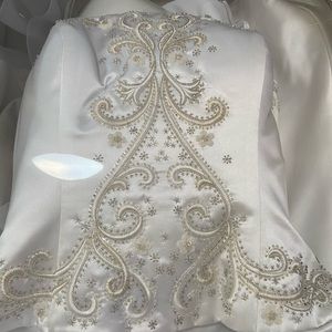 Oleg Cassini satin wedding dress